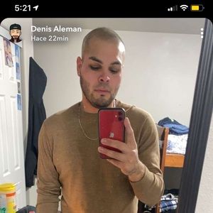 Meet your Posher, Denis